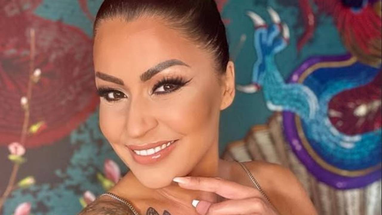 Jasmin Herren auf einem Selfie, das sie am 27. August 2024 auf Instagram hochgeladen hat.