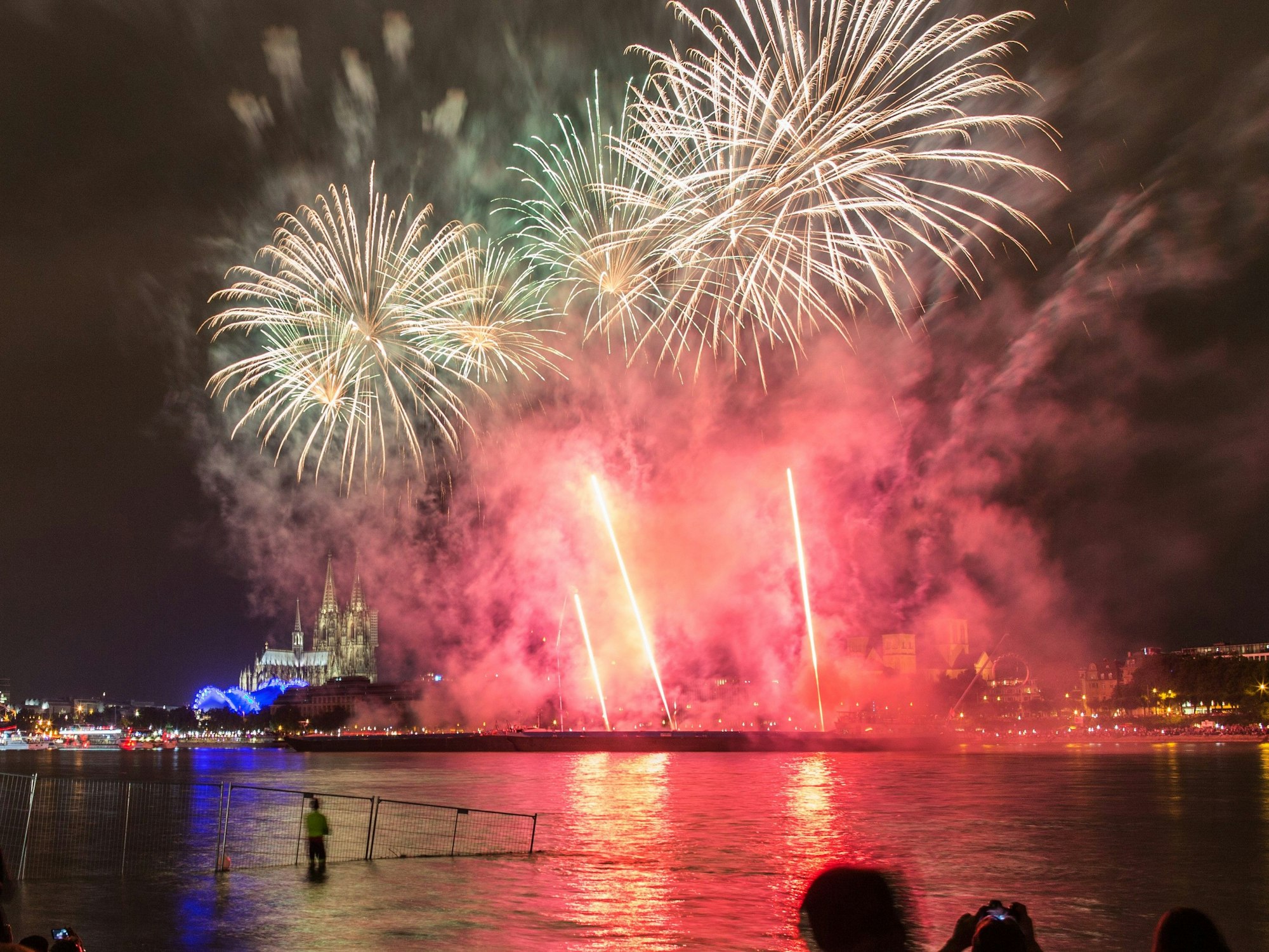 Kölner Lichter - hier ein Foto der Veranstaltung von 2016.