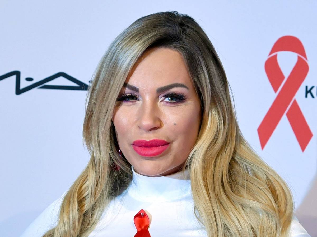 TV-Sternchen Gina-Lisa Lohfink ist auf der Benefizgala „Künstler gegen Aids - Die Gala 2018“ zugunsten der Hilfsangebote der Berliner Aids-Hilfe im Theater des Westens zu Gast.