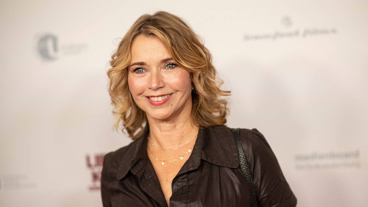 Tina Ruland, Schauspielerin, kommt 2022 zur Weltpremiere des Films „Lieber Kurt“