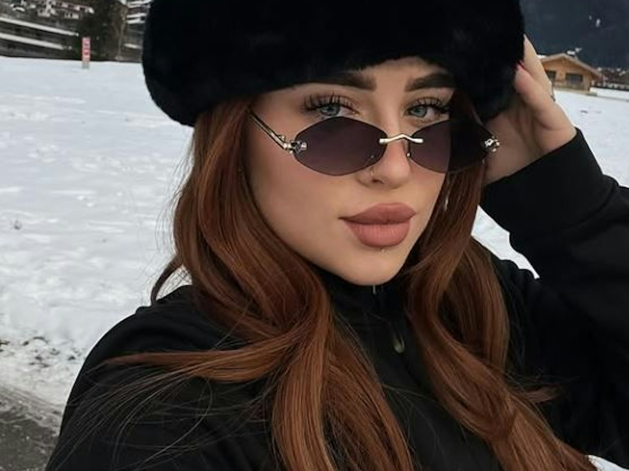 Luisa Früh auf einem Selfie, das sie am 22. Dezember 2024 auf Instagram hochgeladen hat