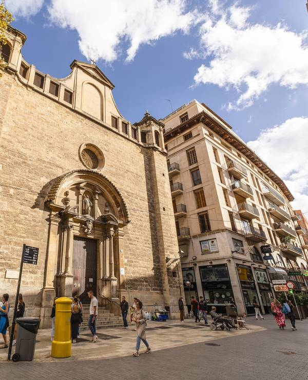Palma de Mallorca, Spain, October 30 2023: view of amazing Iglesia de Santa Catalina, Europe Palma de Mallorca, Spain, October 30 2023