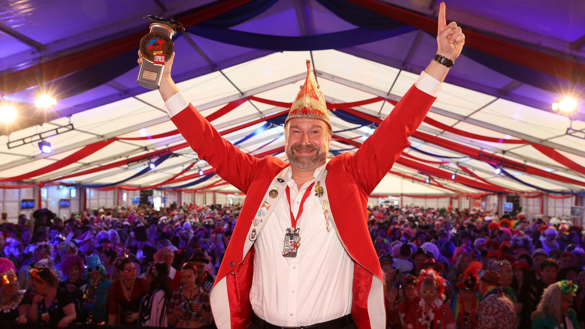 Närrischer Oscar für Volker Weininger.