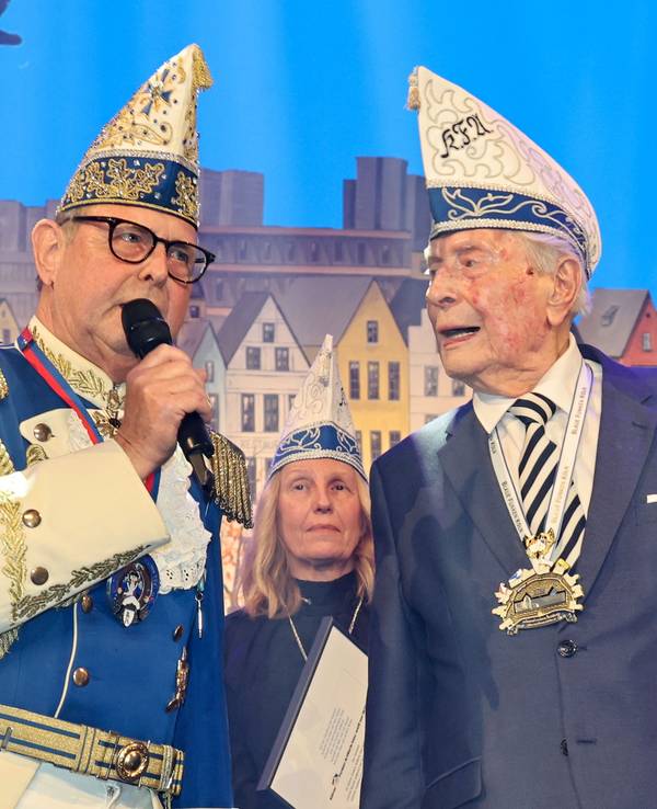 Theo Jussenhofen mit Ludwig Sebus.