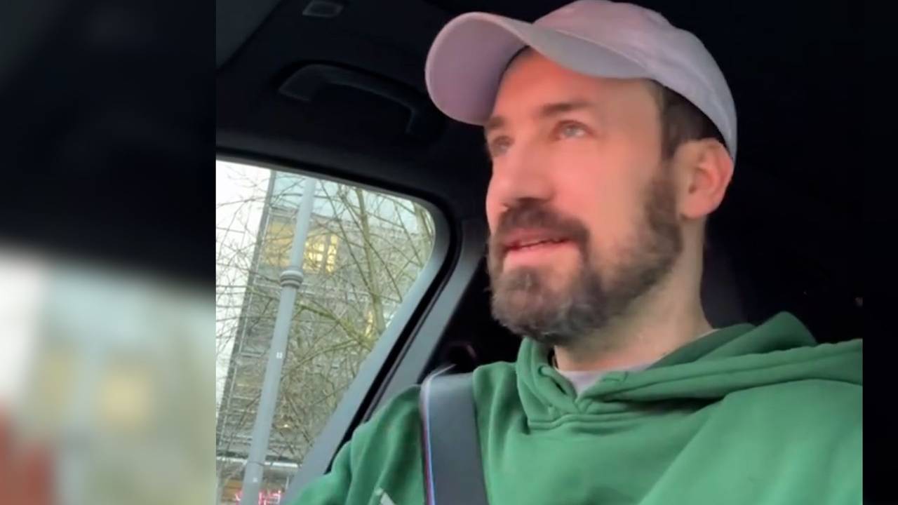 Vor dem Start der neuen Staffel „Ich bin ein Star – Holt mich hier raus!” hat Moderator Jan Köppen Fragen seiner Instagram-Fans beantwortet.