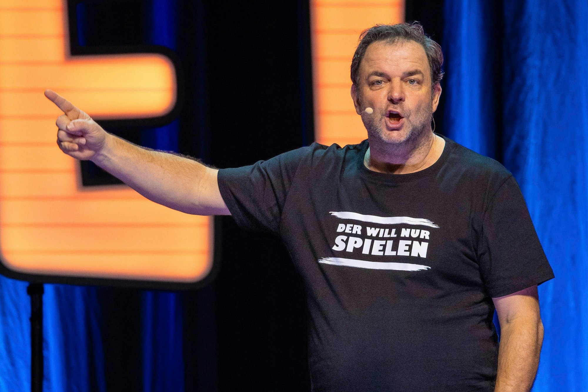 Martin Rütter live auf der Bühne