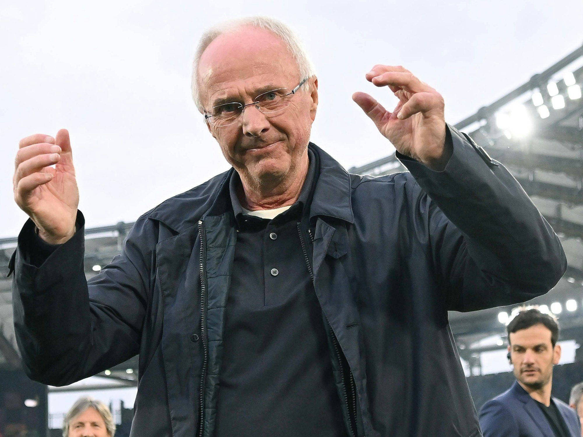 Sven-Göran Eriksson zuckt mit den Schultern.