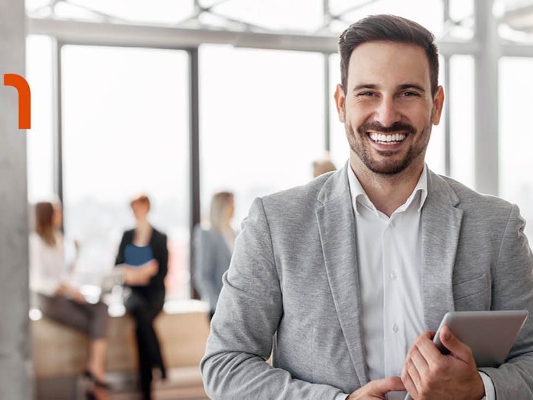 Entdecke die SRH Fernhochschule: Dein Weg zum flexiblen und praxisorientierten Fernstudium