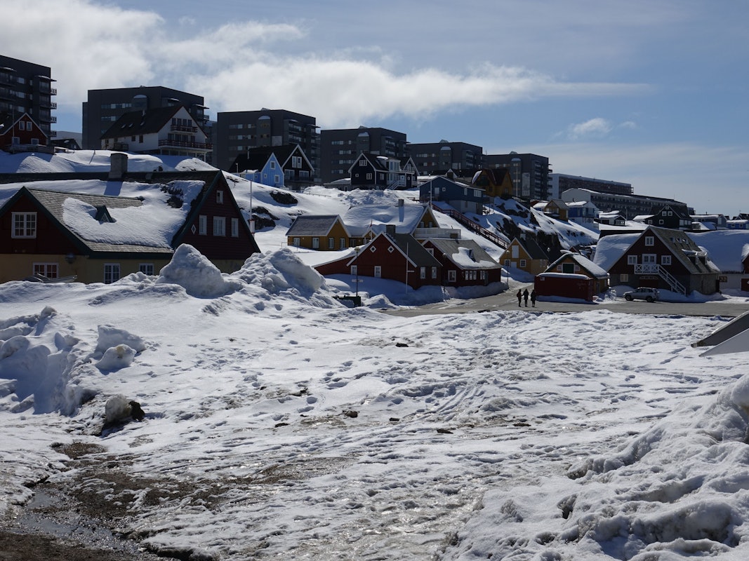 Häuser der Siedlung in Nuuk, Grönland aufgenommen am 03.05.2017.