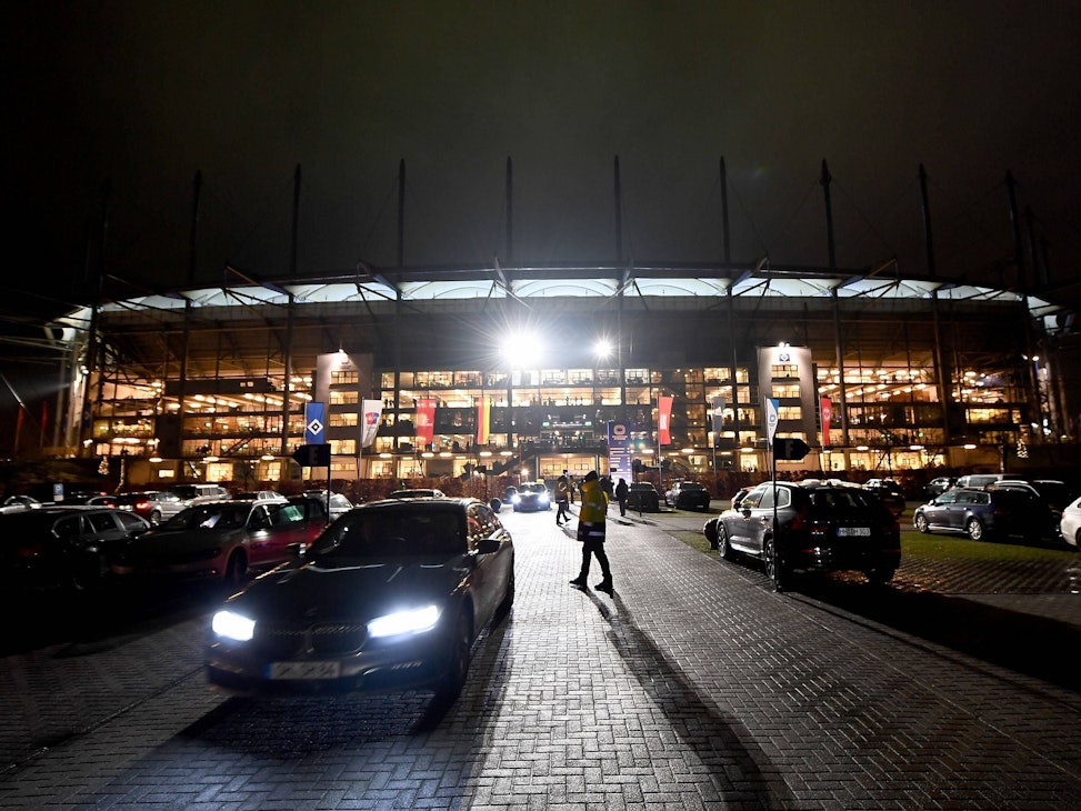 Ansicht von außen auf das Volksparkstadion in Hamburg