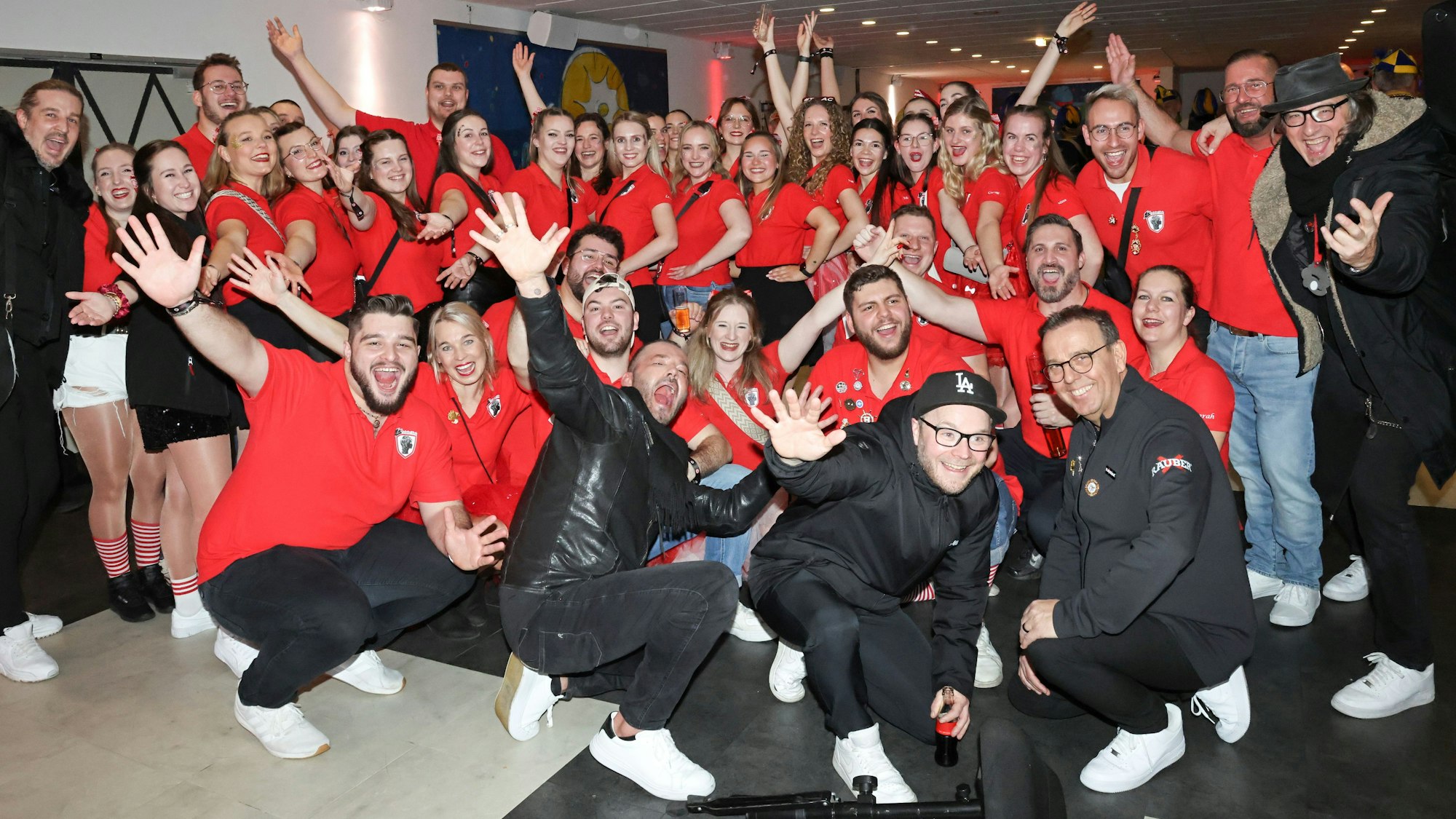 Die Räuber zusammen mit dem Tanzcorps Agrippina Colonia.