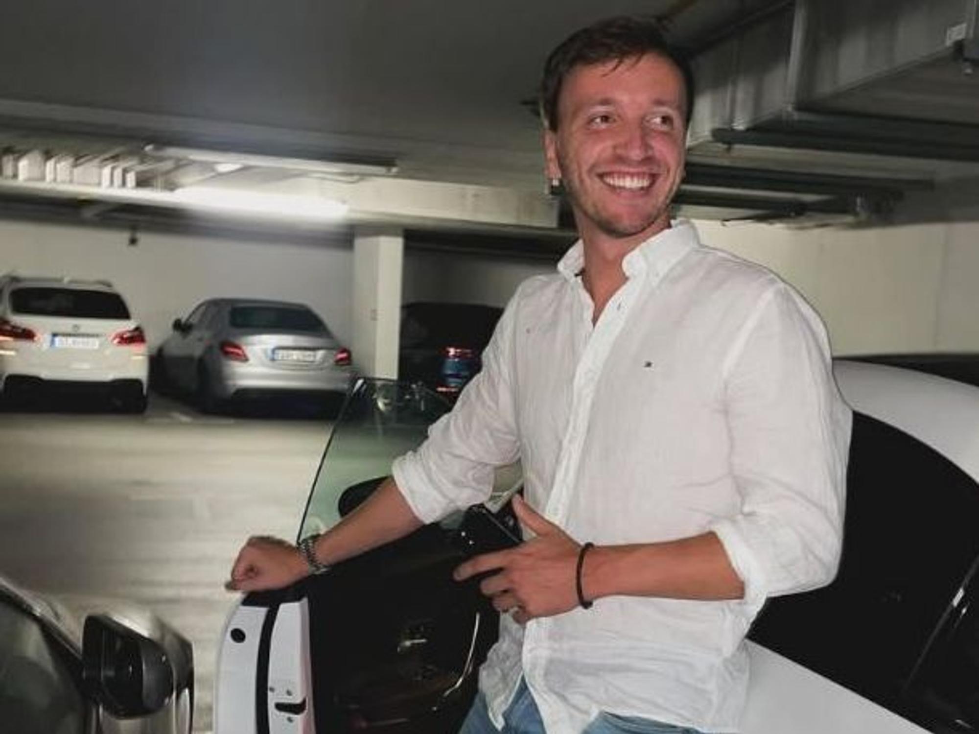 Vor allem Ilias polarisierte bei „Love Is Blind: Germany“. Dieses Foto hat der Kandidat am 19. September 2024 auf seinem Instagram-Account veröffentlicht.