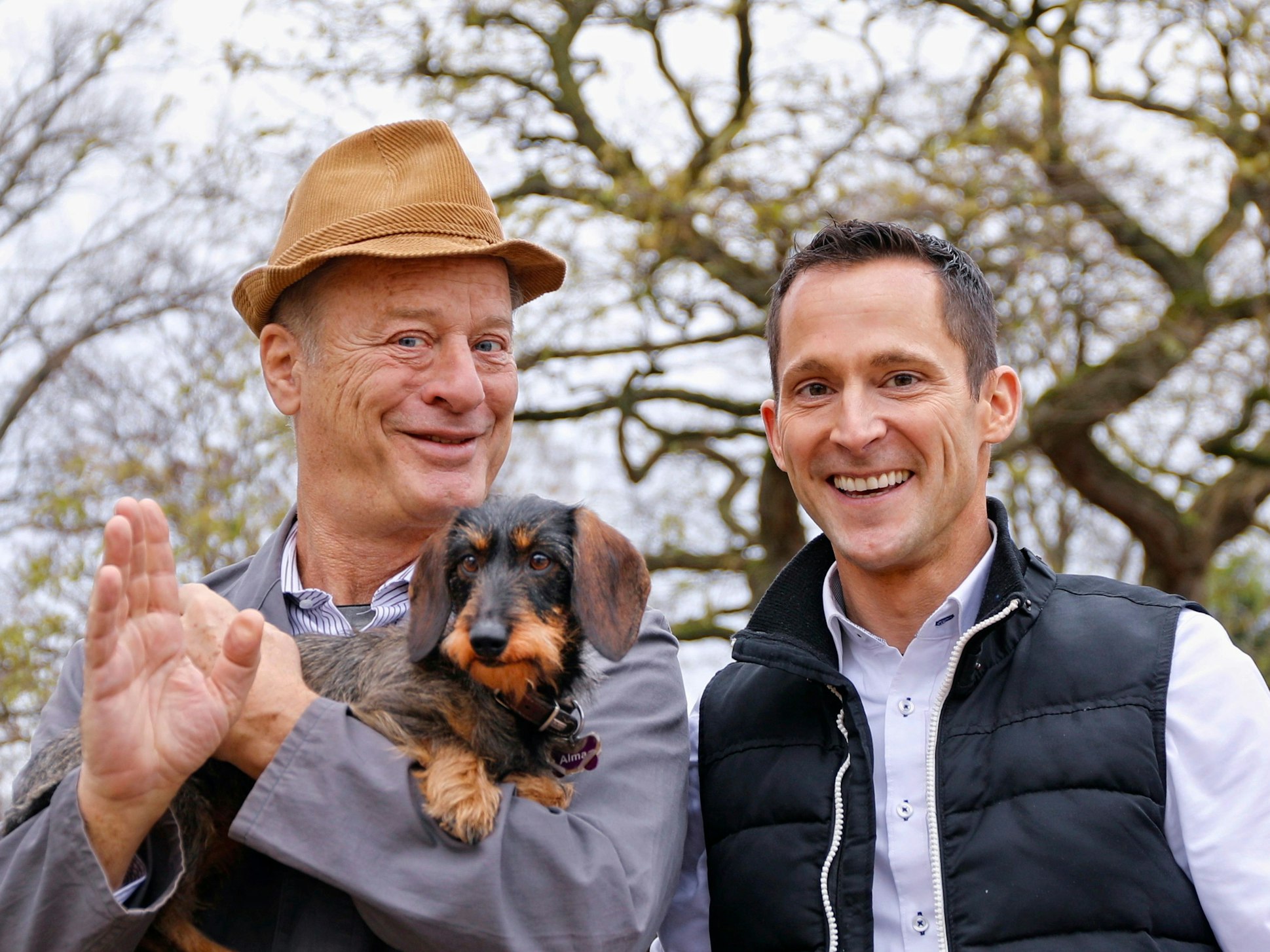 Tom Gerhardt zusammen mit Jungfrau Marlis.