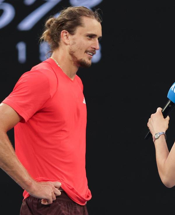 Alexander Zverev nach seinem Achtelfinal-Sieg bei den Australian Open im Interview mit Andrea Petkovic