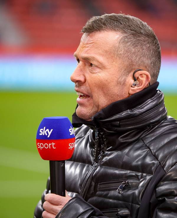 Sky-Experte Lothar Matthäus am 18. Januar 2025 beim Spiel zwischen Bayer Leverkusen und Borussia Mönchengladbach.