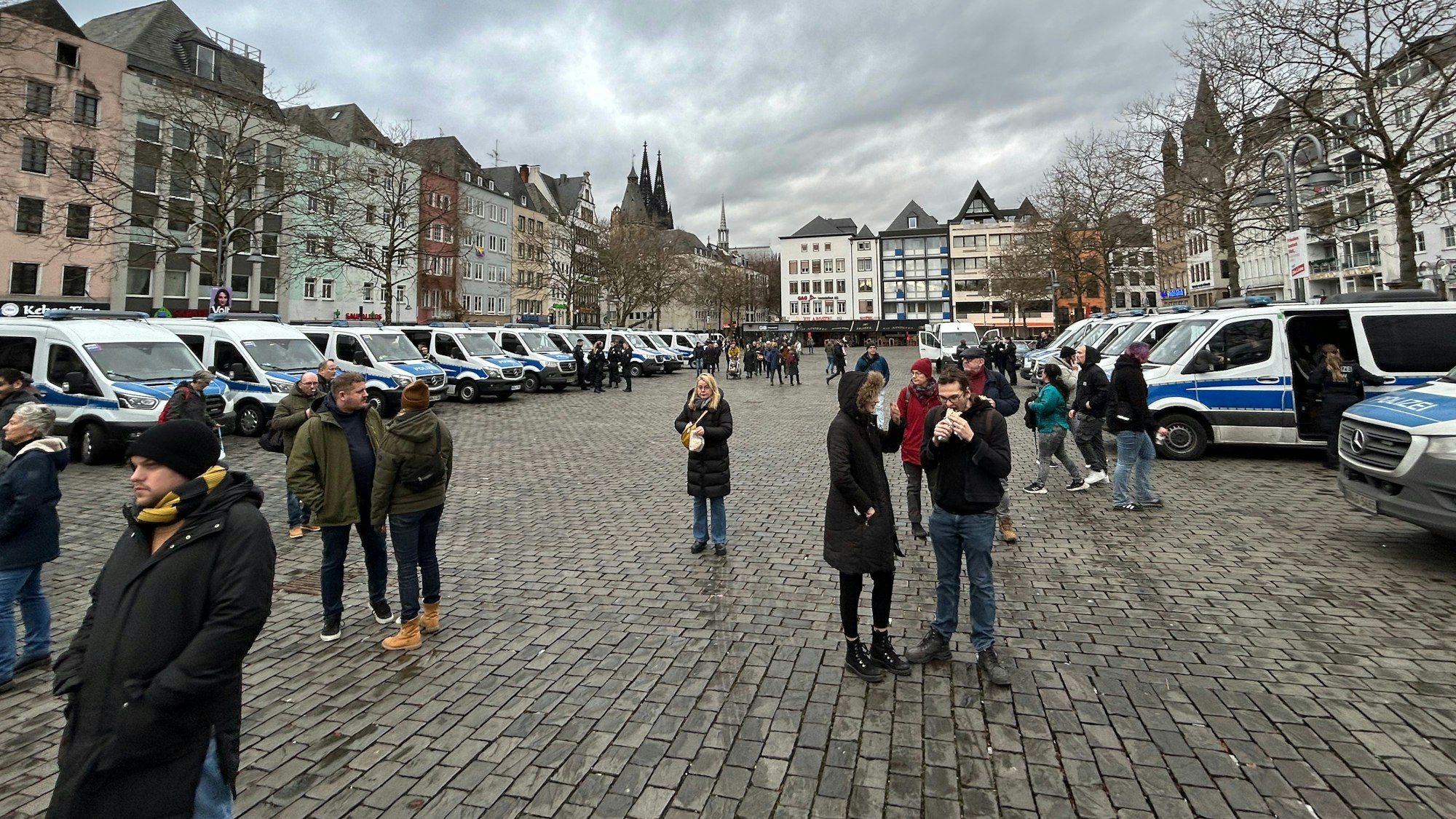 Polizei am Heumarkt