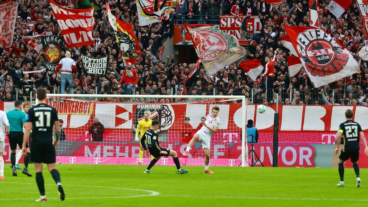 Rhein-Energie-Stadion: 1. FC Köln gegen SV Elversberg in der 2. Liga.