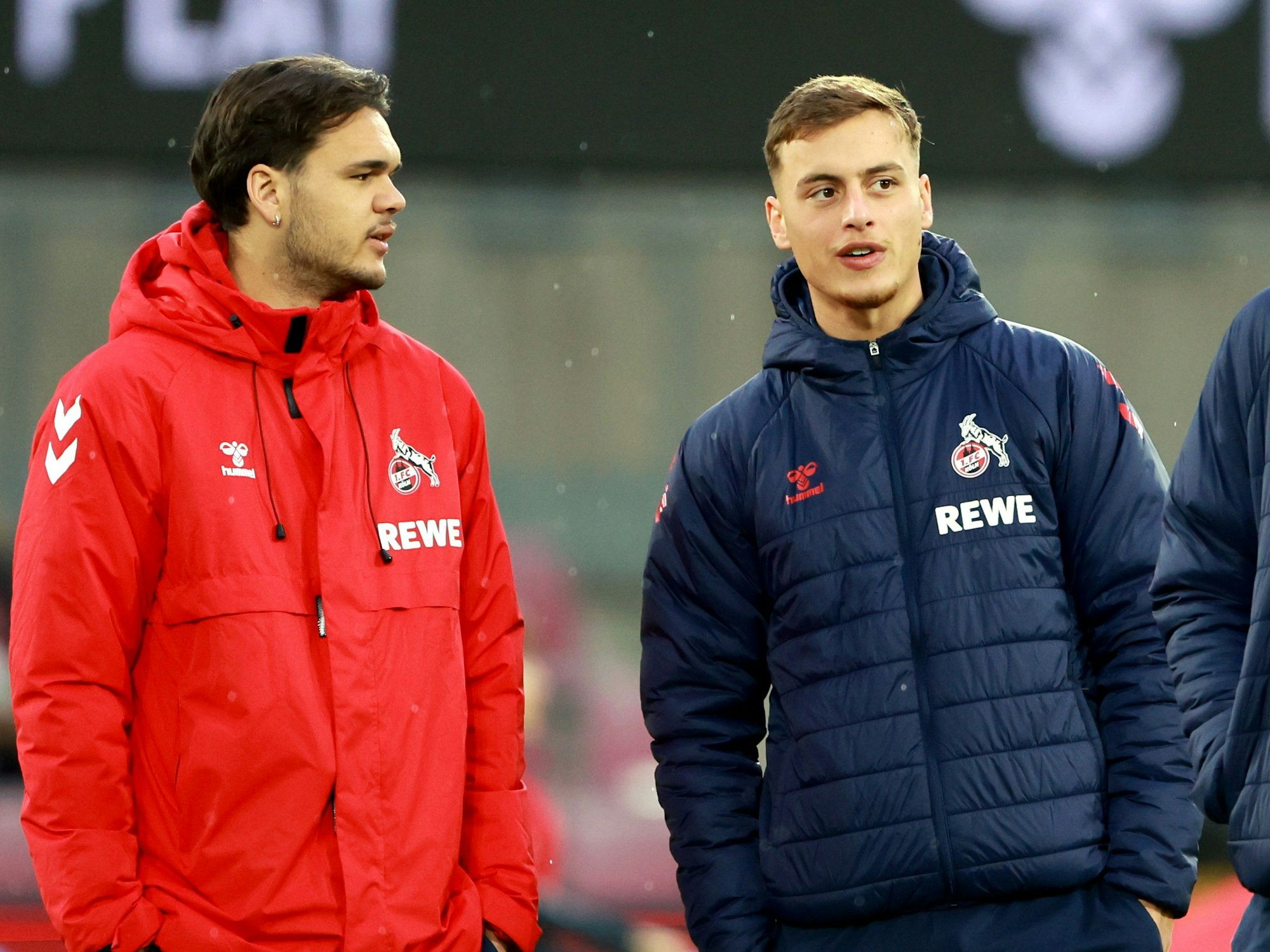Max Finkgräfe und Marvin Obuz vor dem Spiel gegen Elversberg.