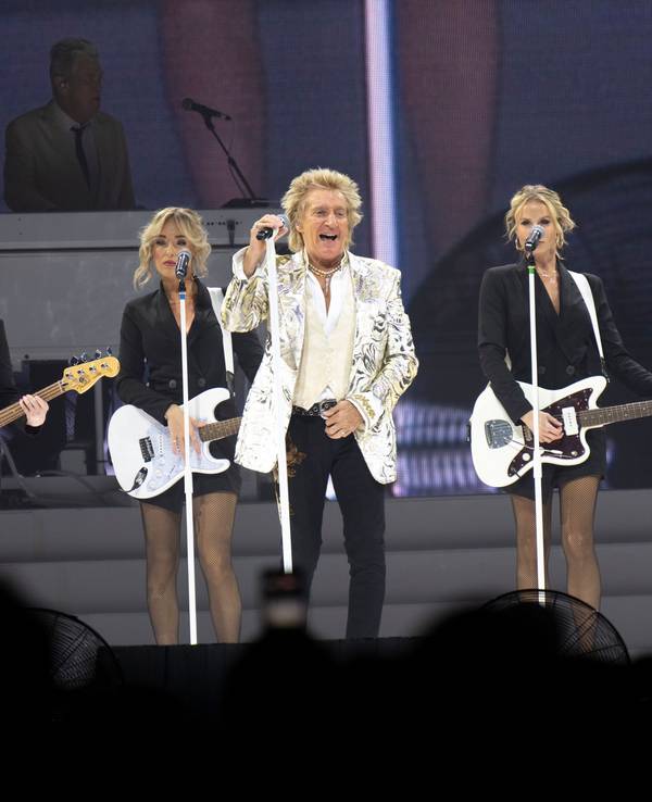 Rod Stewart begeistert seine Fans beim Konzert in der Lanxessarena.