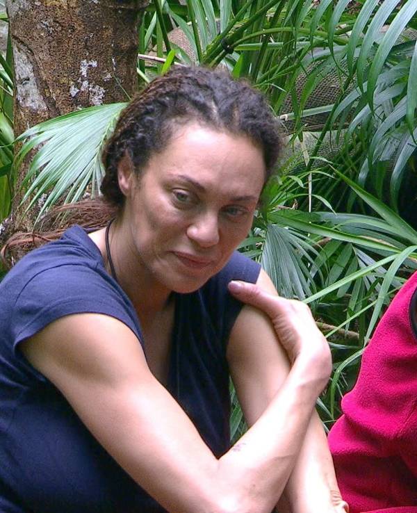 Lilly Becker (l.) und Yeliz Koc an Tag 3 im RTL-Dschungelcamp.