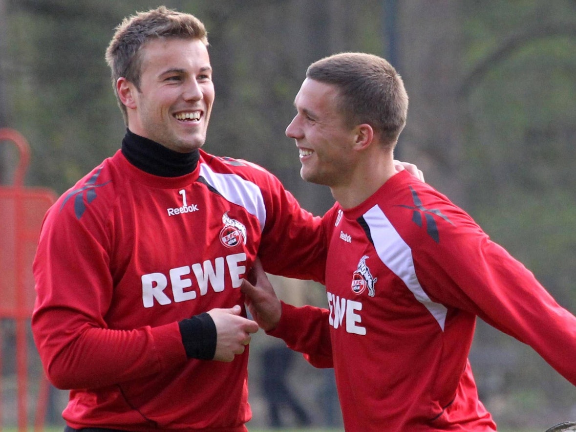 Michael Rensing und Lukas Podolski haben Spaß beim FC-Training.