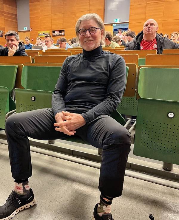 Toni Schumacher in der Sporthochschule in Köln.