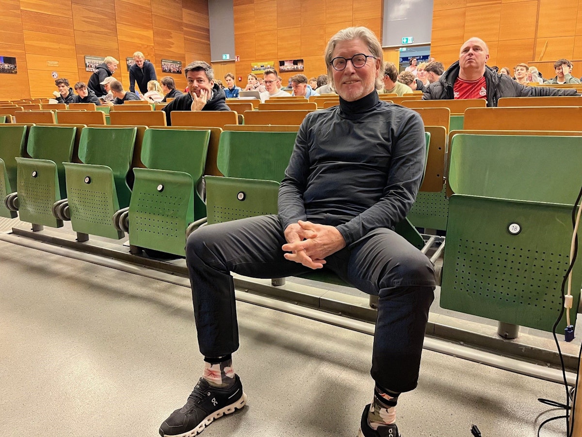 Toni Schumacher in der Sporthochschule in Köln.