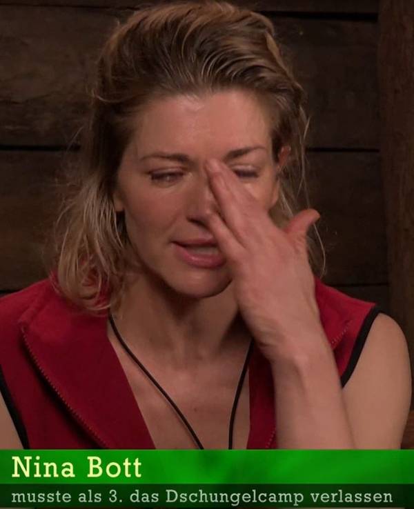Nina Bott im Dschungeltelefon.