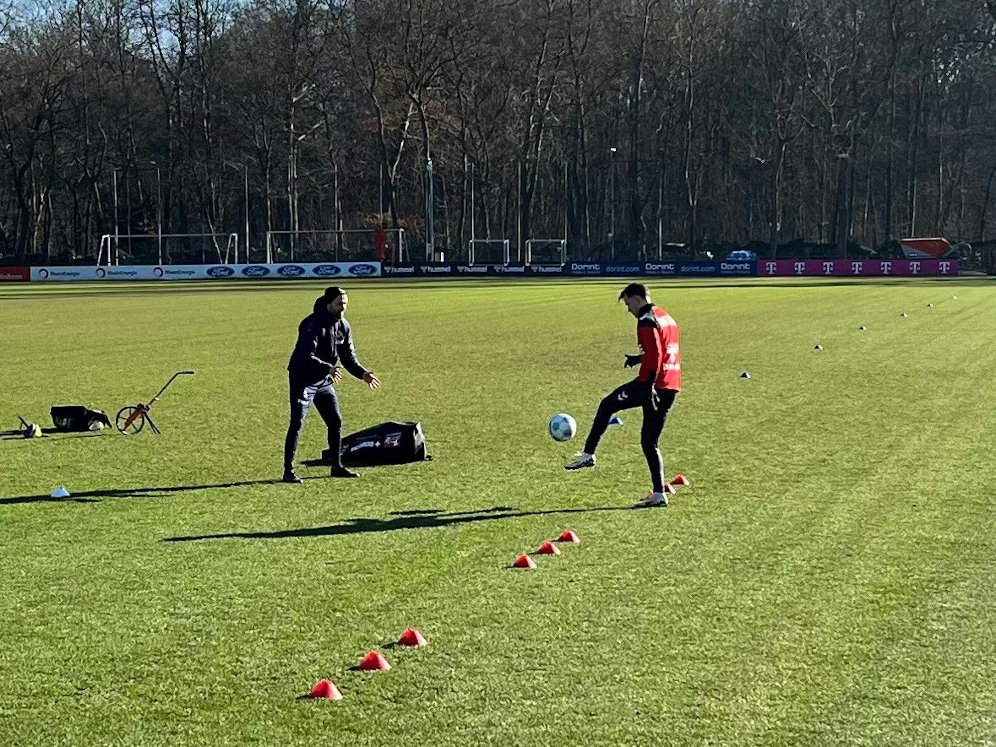 Jacob Christensen arbeitet mit Leif Frach an seinem Comeback beim 1. FC Köln.