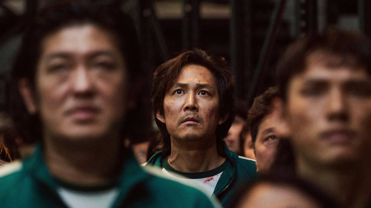 Dieses von Netflix veröffentlichte Videostandbild aus einer Szene der südkoreanischen Serie „Squid Game“ zeigt Lee Jung-jae (M), südkoreanischer Schauspieler, in seiner Rolle als Seong Gi-hun.
