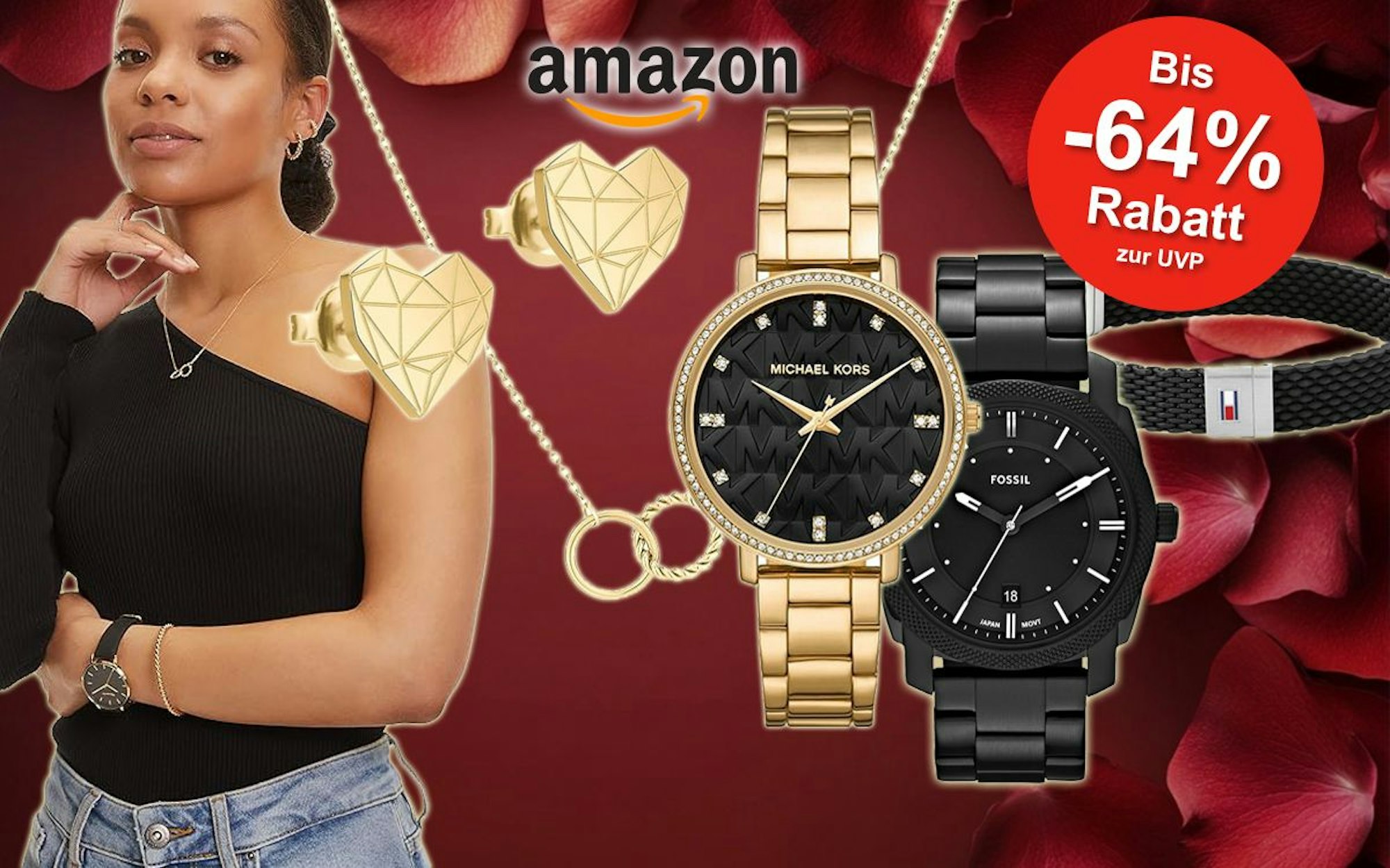 Schmuckartikel wie eine Michael Kors Uhr, Liebeskind Ohrringe, Tamaris Kette, Tommy Hilfiger Armband und mehr sind vor einem bordeaux roten Hintergrund angeordnet.