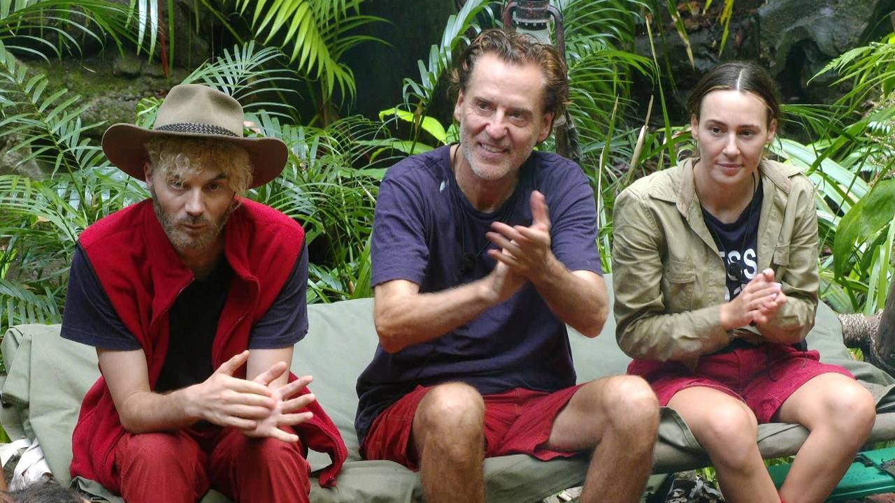 Sam Dylan schaut bedröppelt drein.