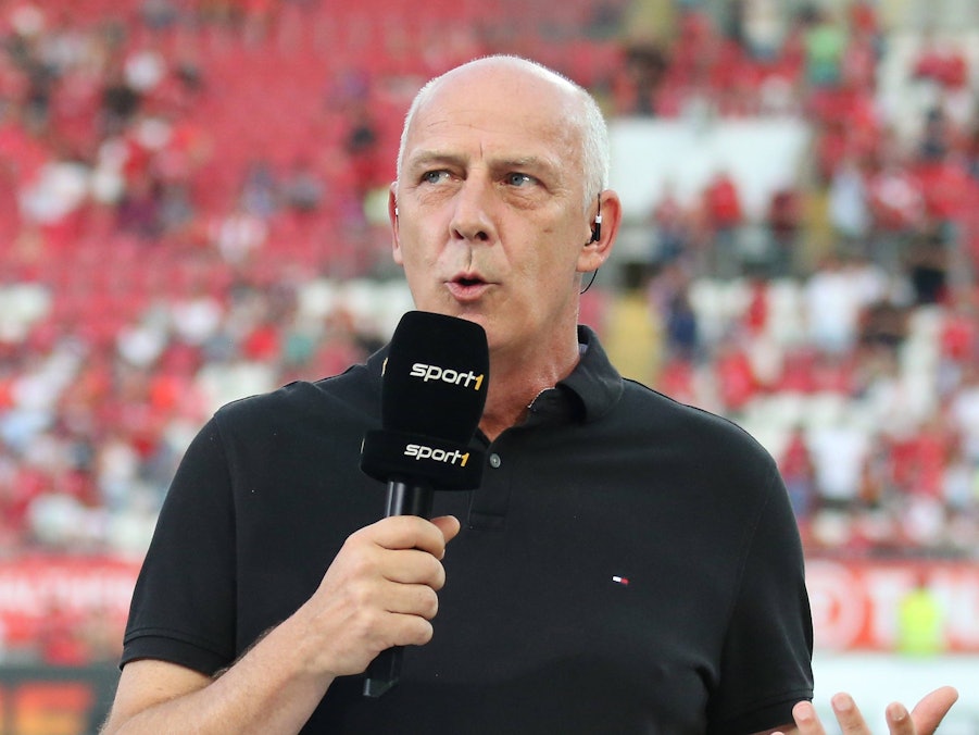 Mario Basler bei einem Auftritt als TV-Experte.