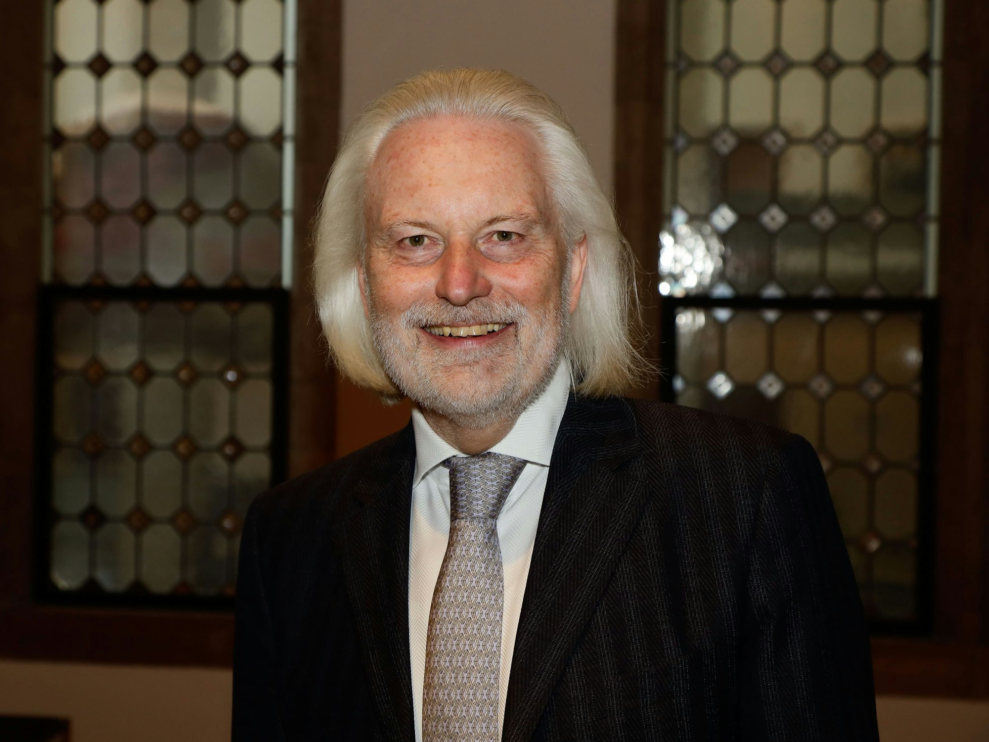 Dr. Joachim Groth im Hansesaal des Historischen Rathauses in Köln.