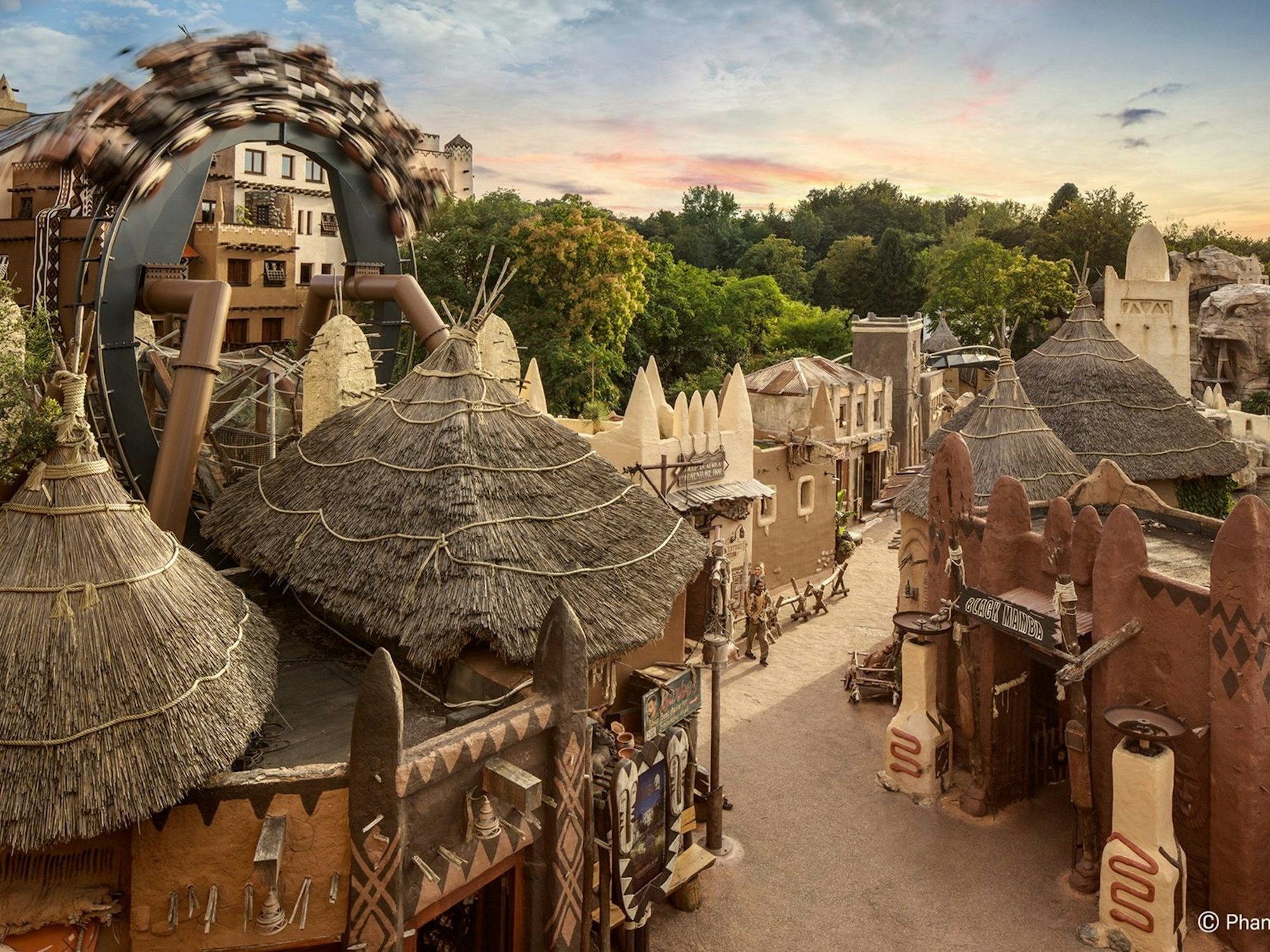 Die Themenwelt Deep in Africa im Phantasialand in Brühl.