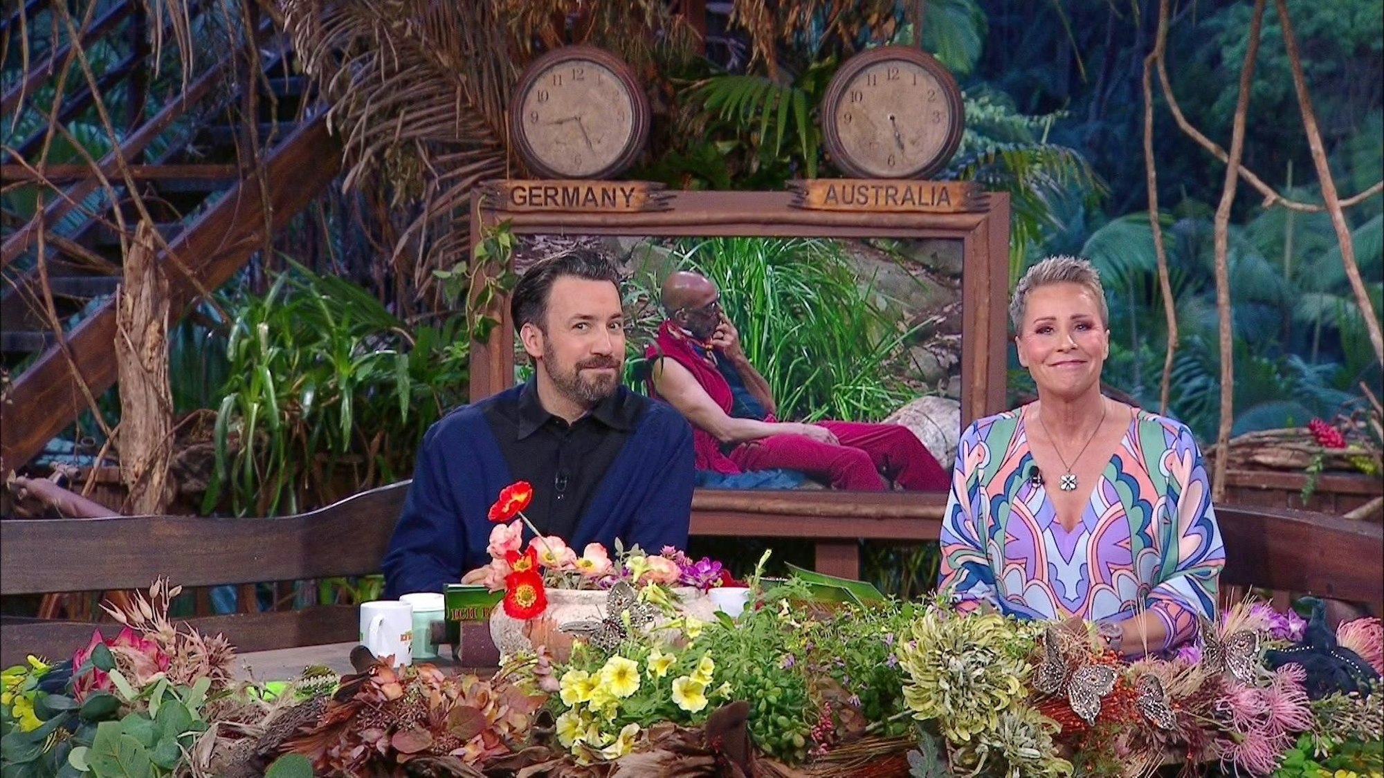 Jan Köppen und Sonja Zietlow im Dschungelcamp-Studio.