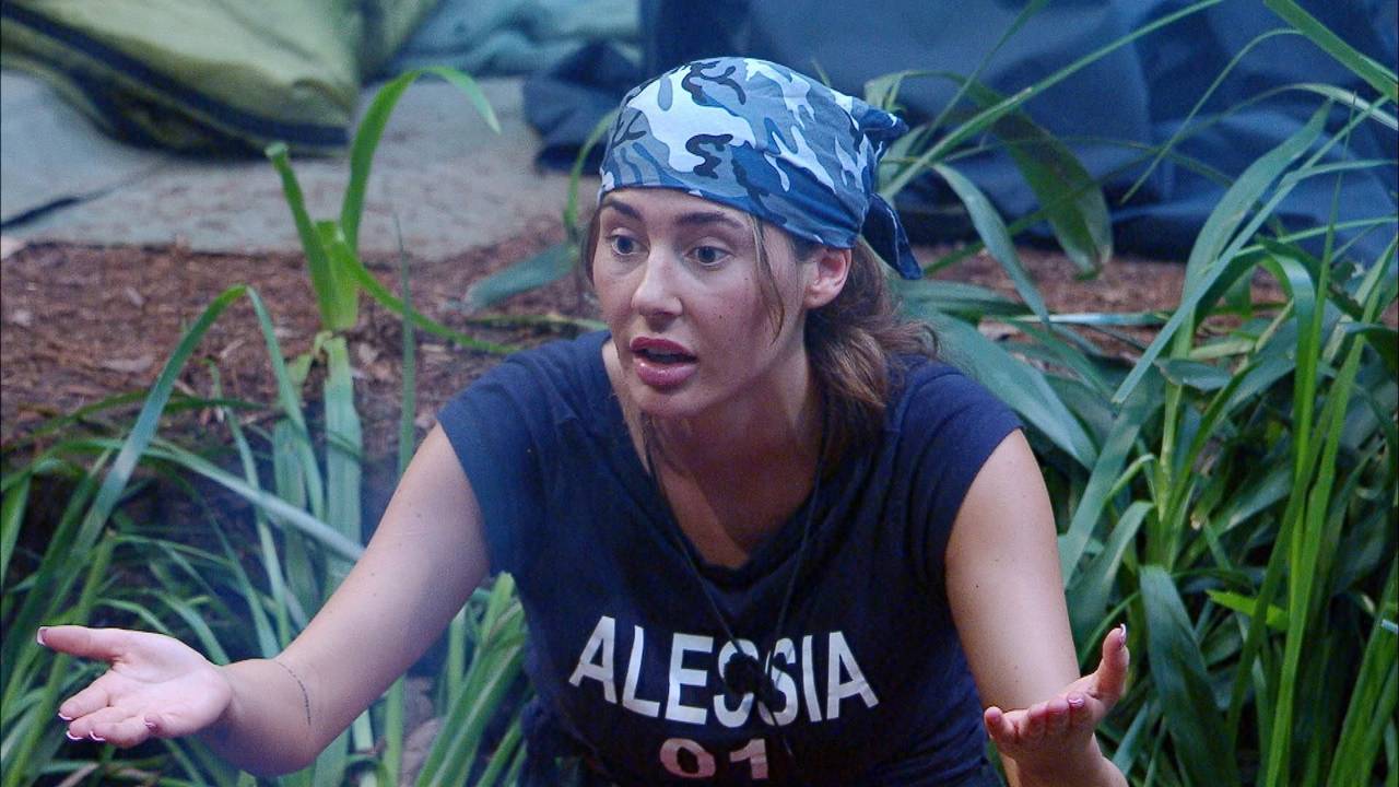 Alessia Herren findet, dass sich Timur Ülker immer mehr in den Vordergrund spielt.RTL