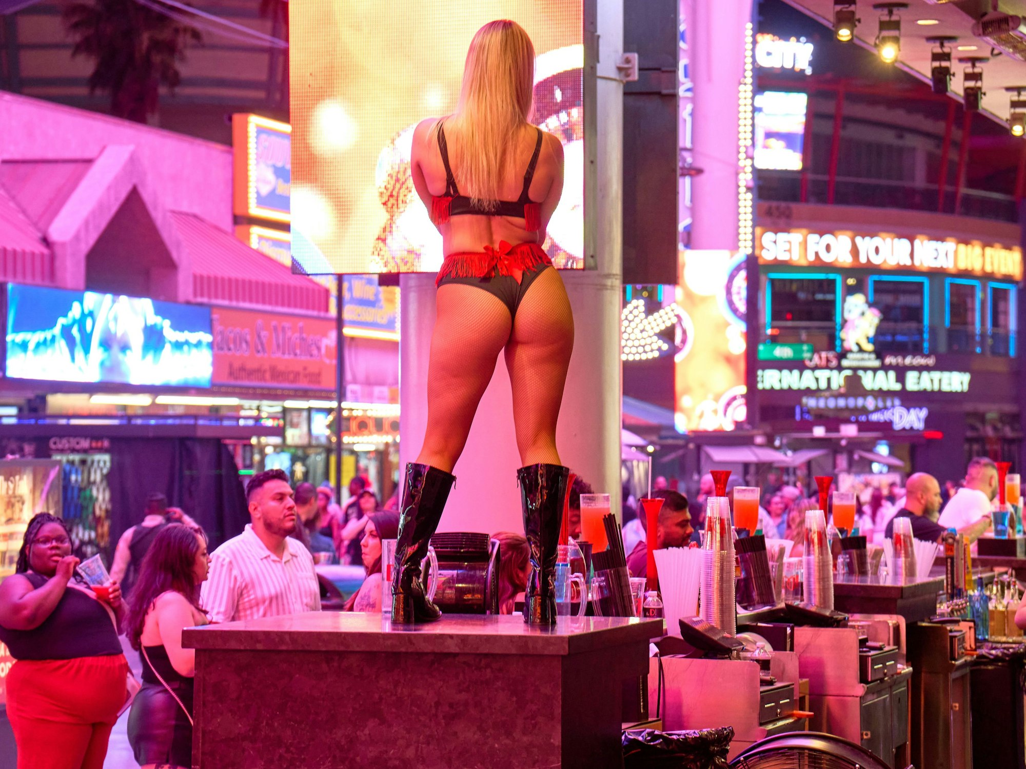 Das Symbolbild zeigt eine Stripperin am 10. Juni 2024 in Las Vegas.