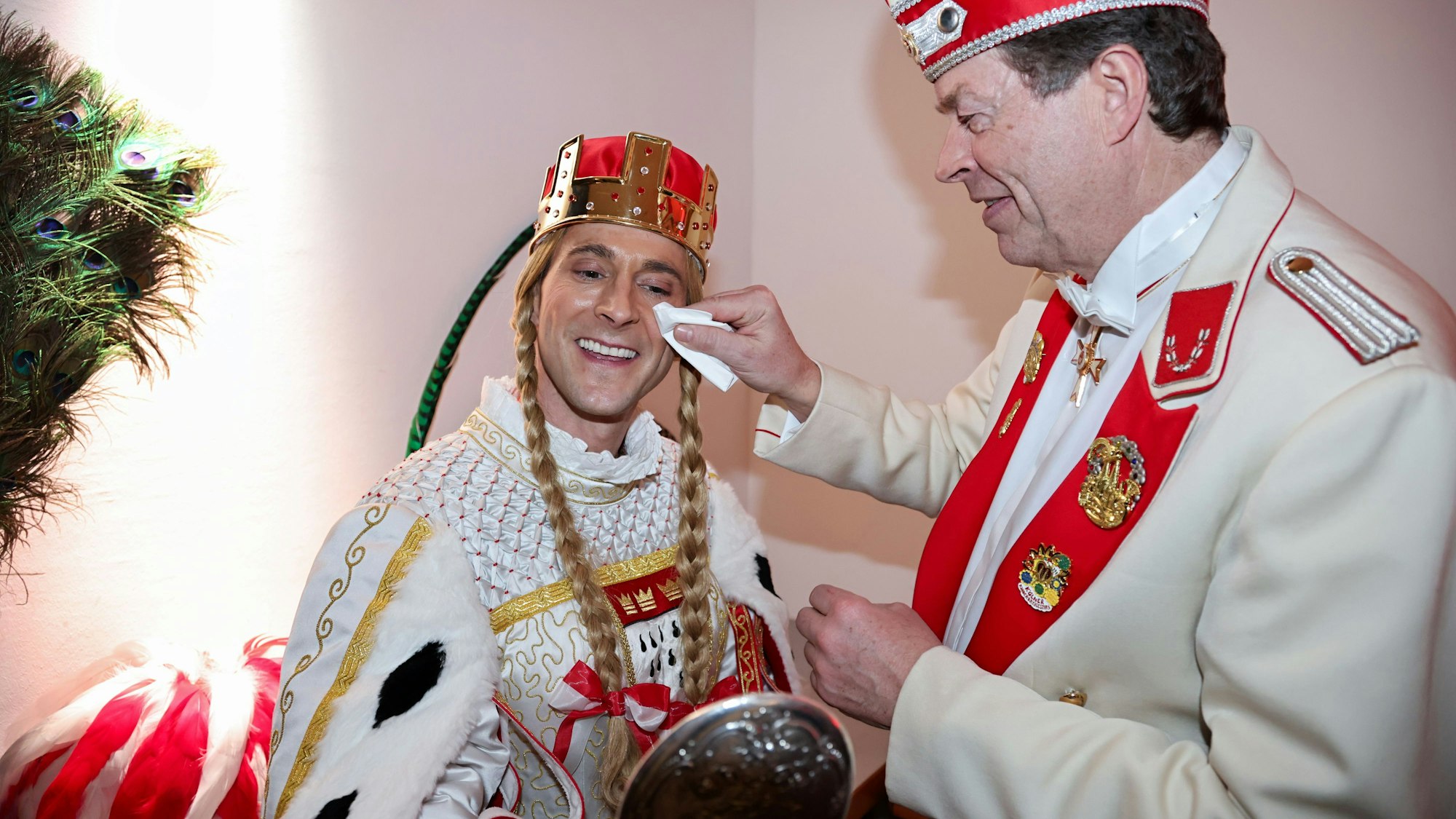 Mike Engels tuft Jungfrau Marlis ab.