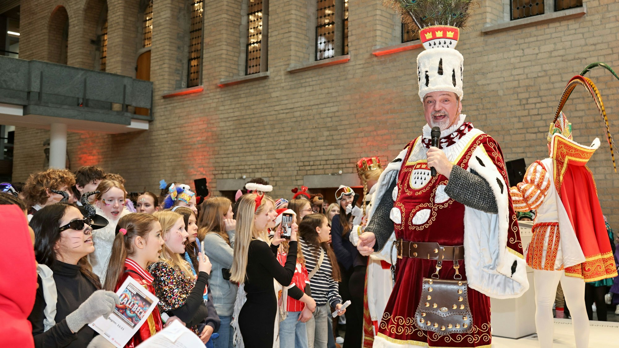 Loss mer Singe für Kinder im Rathaus.