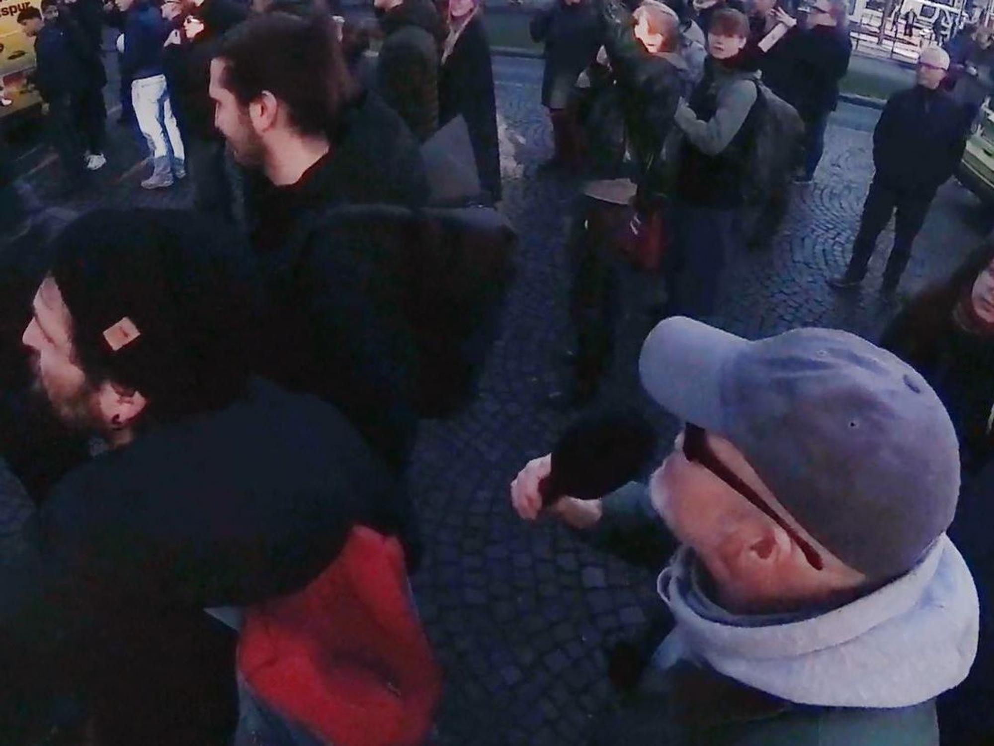 Stefan Raab nach einer Pöbel-Attacke am Rudolfplatz.