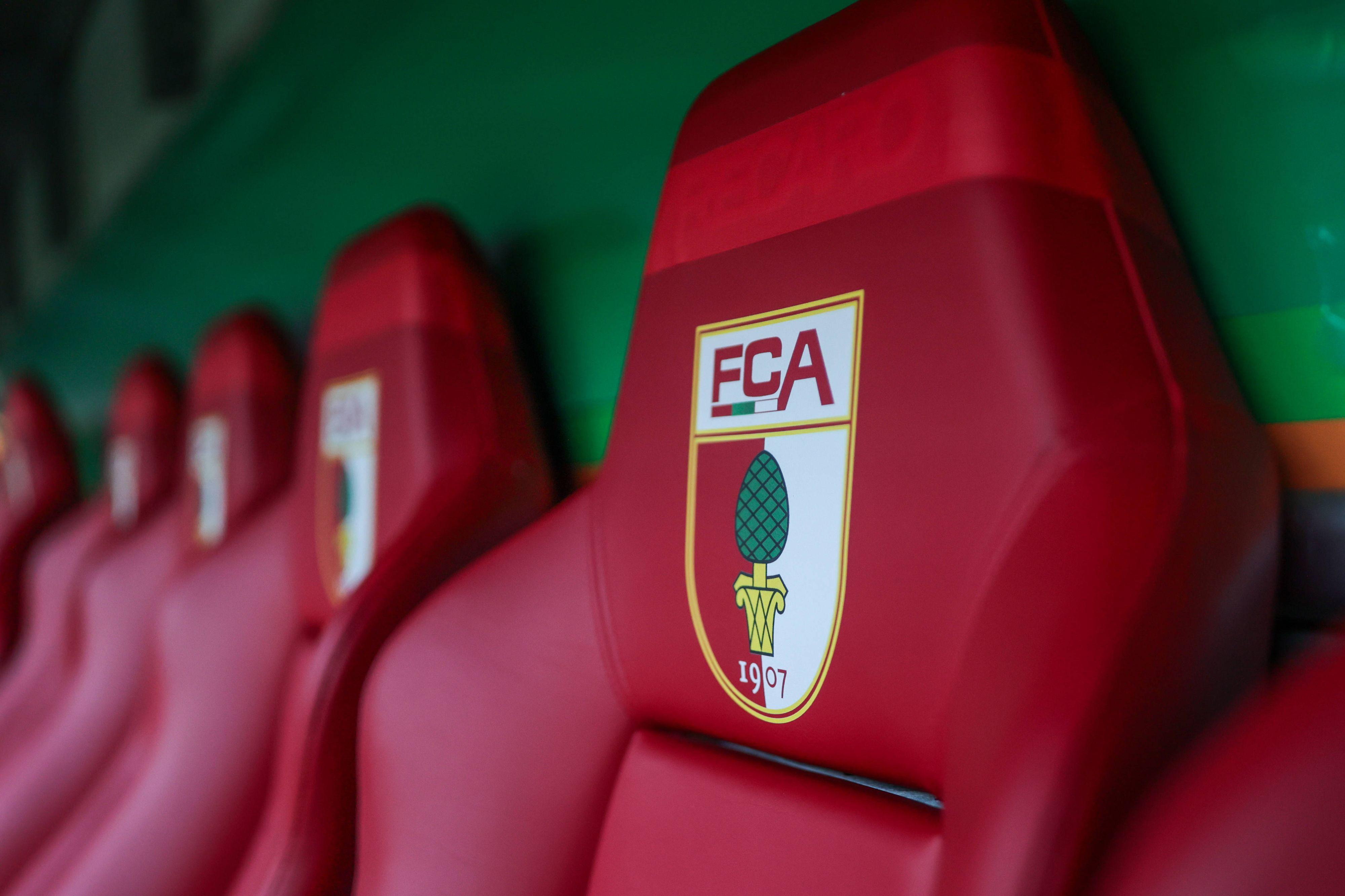 Bundesliga-Profi: Vorwürfe gegen FC-Augsburg-Spieler | Express