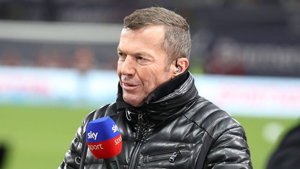 Lothar Matthäus am Rande des Topspiels zwischen Bayer Leverkusen und dem FC Bayern München.