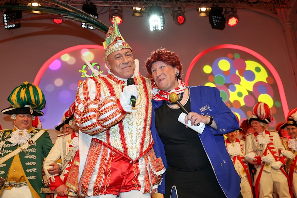 Karneval 2025 in Köln: Überraschung für das Dreigestirn durch Nikuta