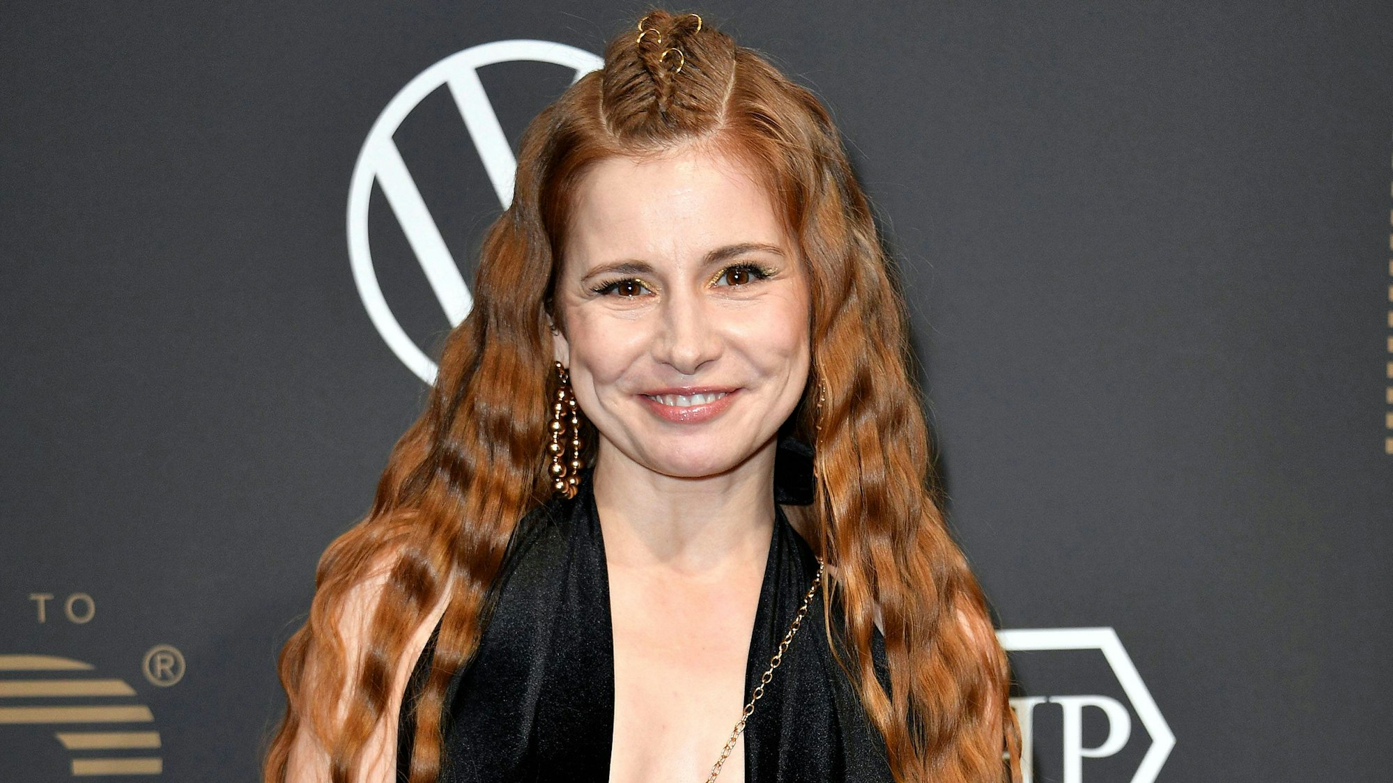 Zu sehen ist Schauspielerin Josefine Preuß bei der „Place To B“ Berlinale-Party „A Glamorous Golden Night at the Place To B“ 2024 im Rahmen der Berlinale 2024 im Restaurant Borchardt. Berlin.