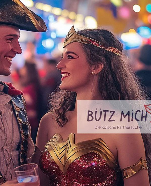 Ein fröhliches Paar, das sich beim Karneval in Köln kennenlernt, genießt den Moment inmitten der bunten Festlichkeiten. In seinen Piratenmantel gehüllt, lächelt er sie herzlich an, während sie in ihrem funkelnden Wonder Woman Kostüm strahlt – umgeben von leuchtenden Farben, Musik und der ausgelassenen Stimmung der Jecken.