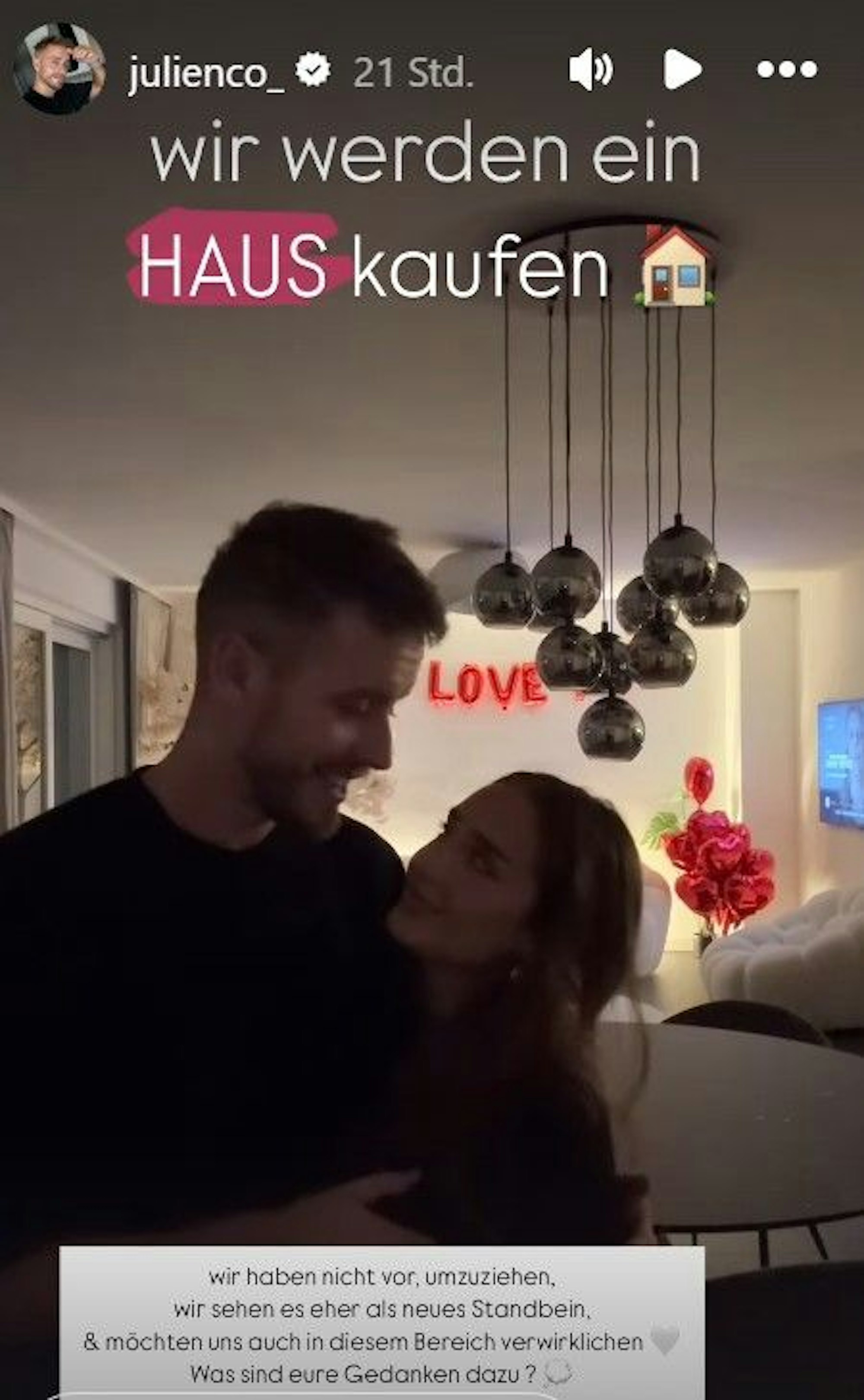 Zu sehen sind Julian Claßen und seine Freundin Palina in seiner Instagram-Story.