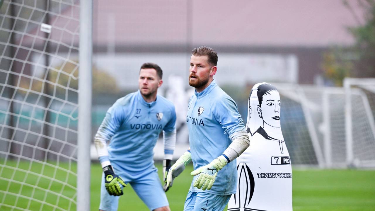 Timo Horn und Patrick Drewes im Training des VfL Bochum.