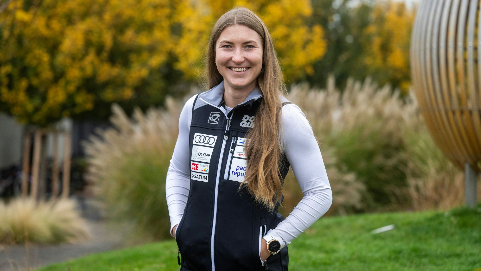 Tereza Nova posiert bei einem Fotoshooting.