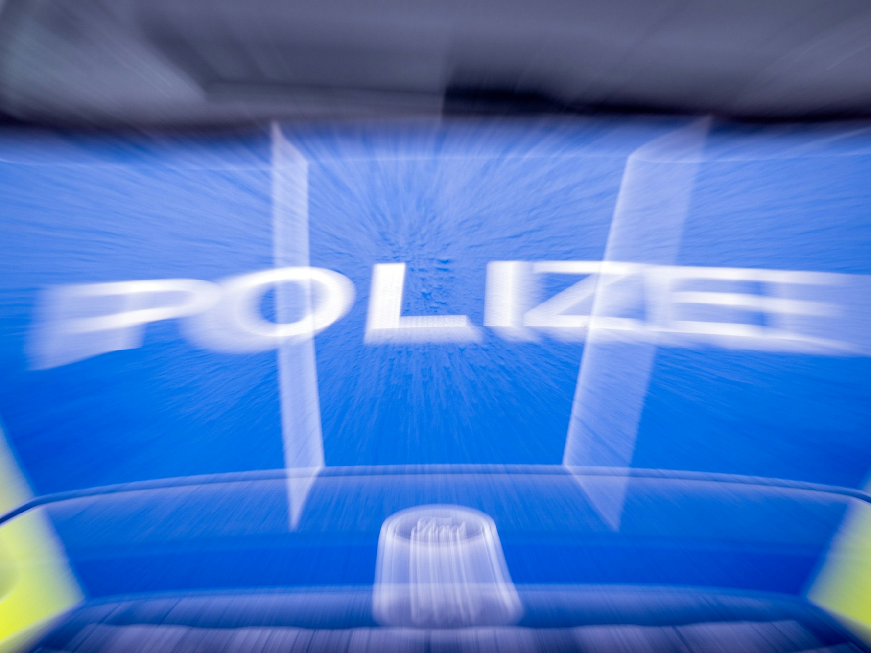 Sicherheitskräfte haben in Brandenburg einen 18-jährigen russischen Staatsbürger wegen der möglichen Planung eines Anschlags festgenommen (Symbolbild).